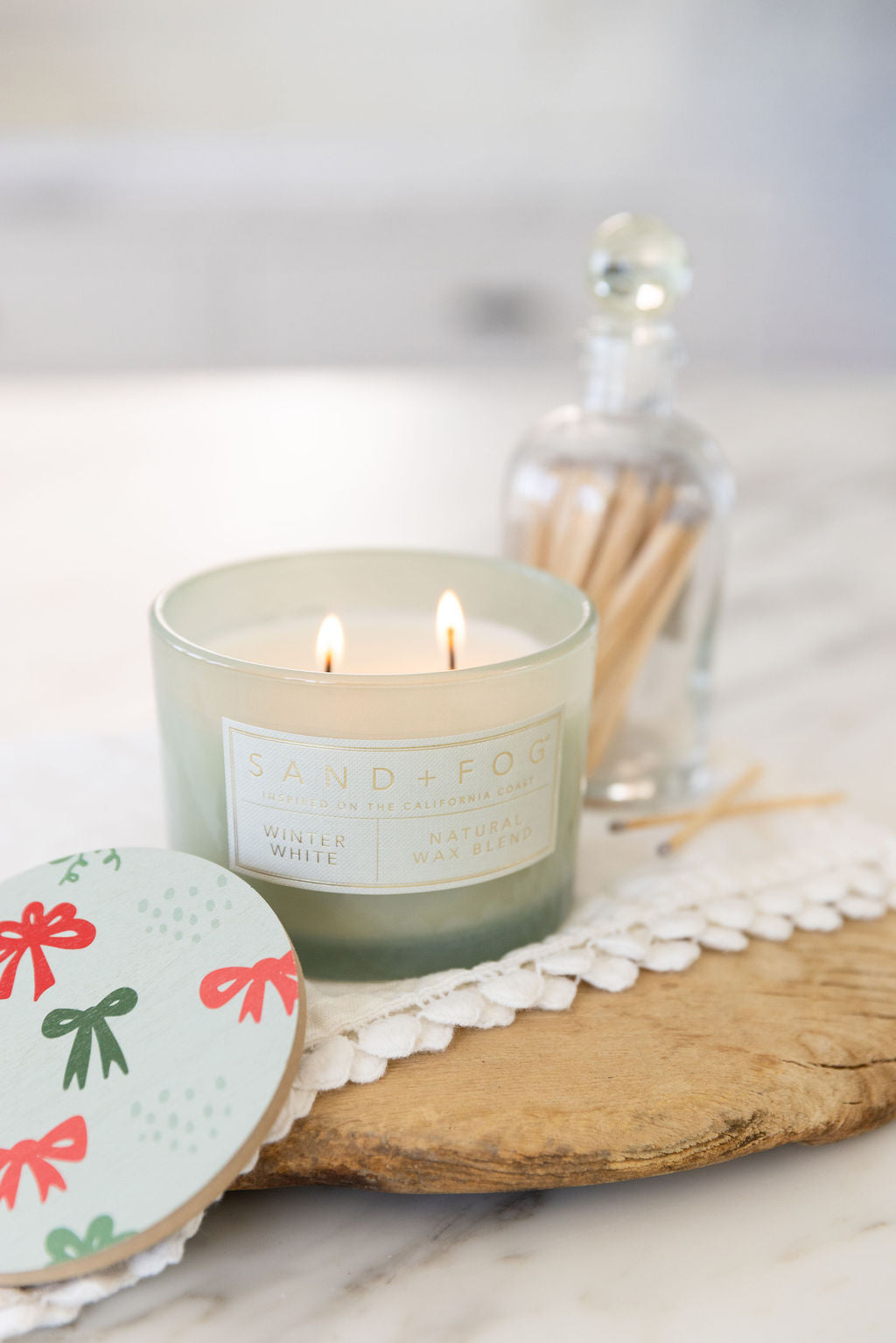 Winter White 12 oz scented candle