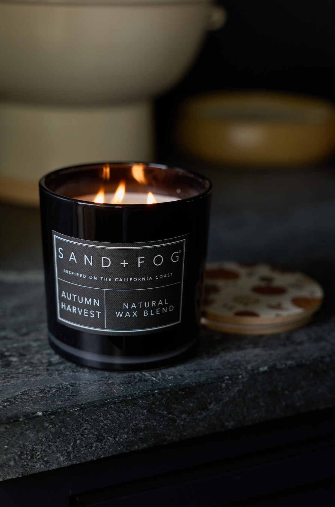 Autumn Harvest 21 oz scented candle