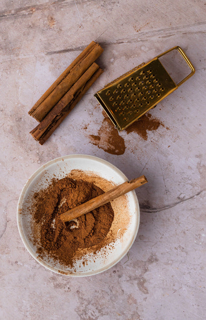 Cinnamon Vanilla 12 oz scented candle